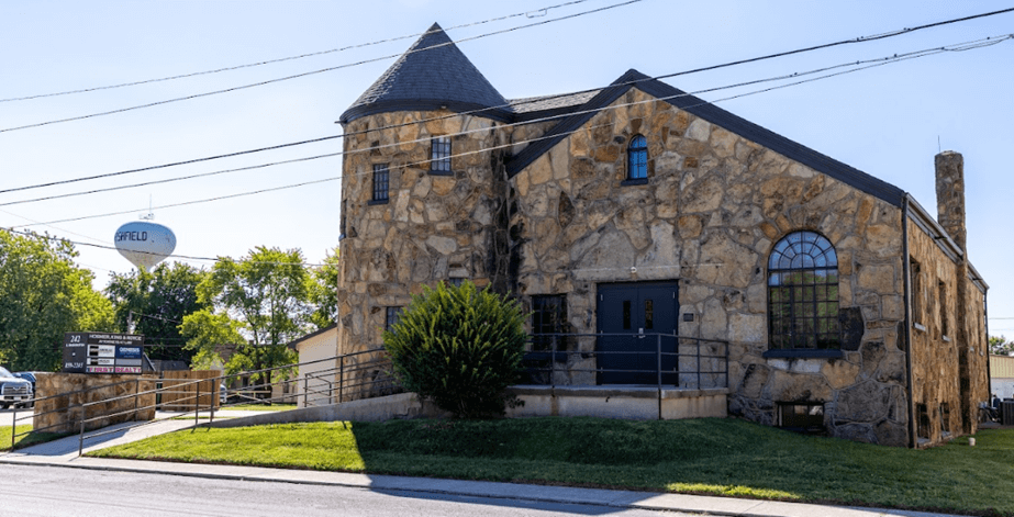 marshfield rock castle