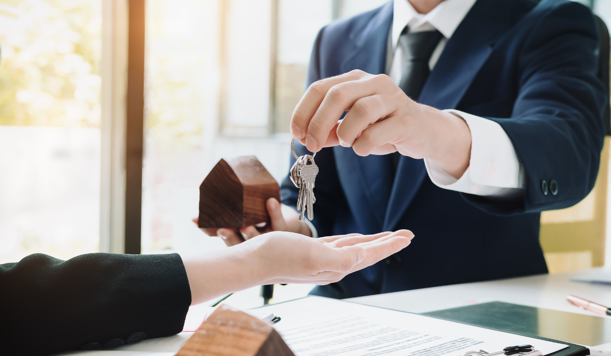 Selling, Sorting, and Settling an Estate Liquidation