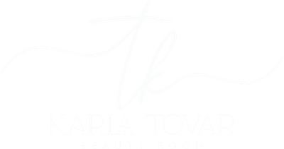 Logo de Karla Tovar Beauty Room blanco