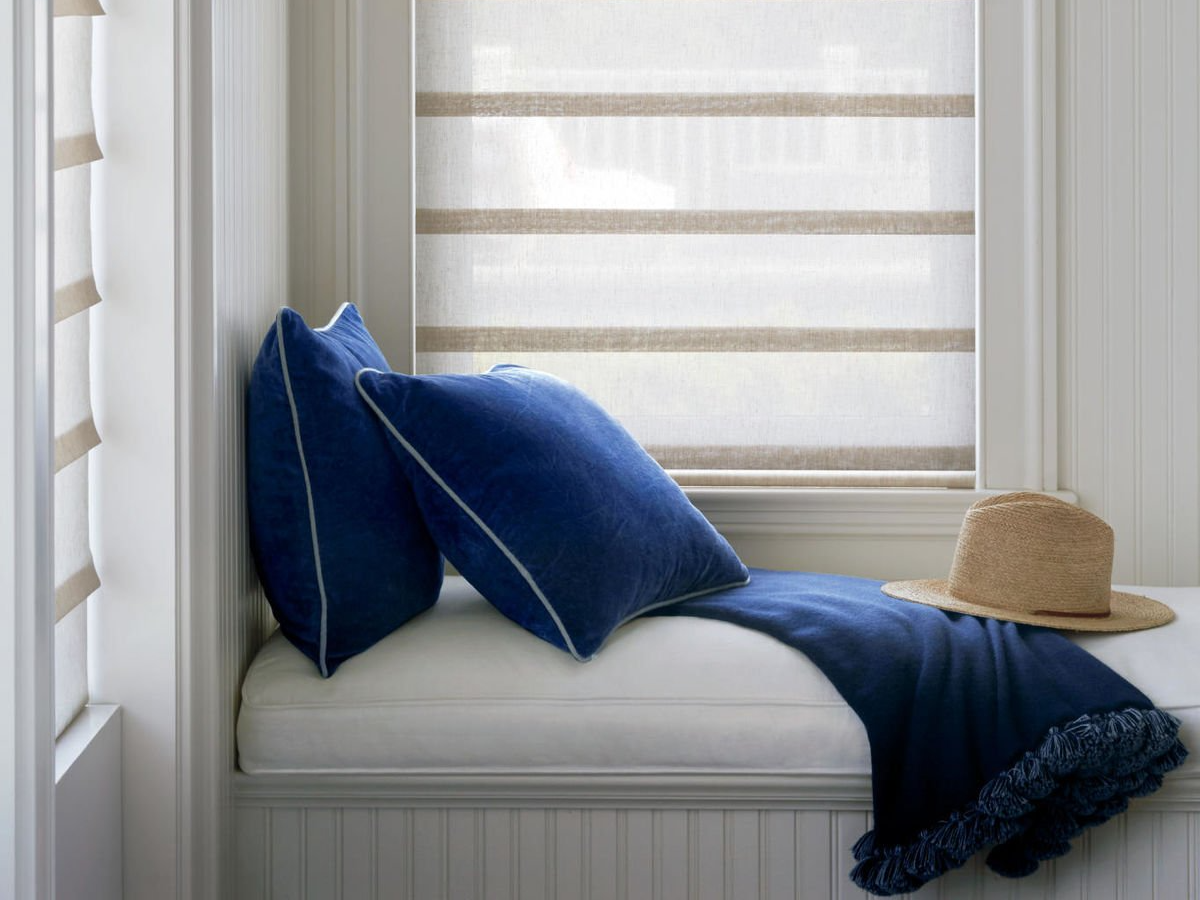 Vignette® Modern Roman Shades near Corning, New York (NY) Hunter Douglas Roman Blinds PowerView® Automation
