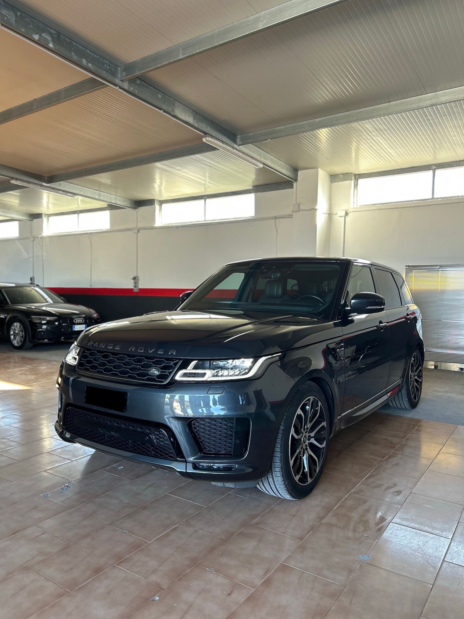SUV Range Rover Sport nero 