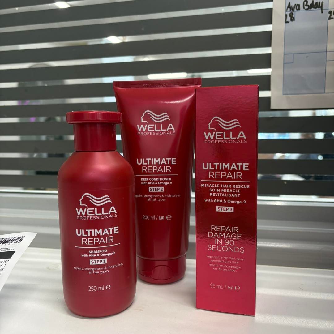 Wella Ultimate Repair Red Shampoo, Conditioner, and Repair Treatment — Pose Hair Design in Orange, NSW