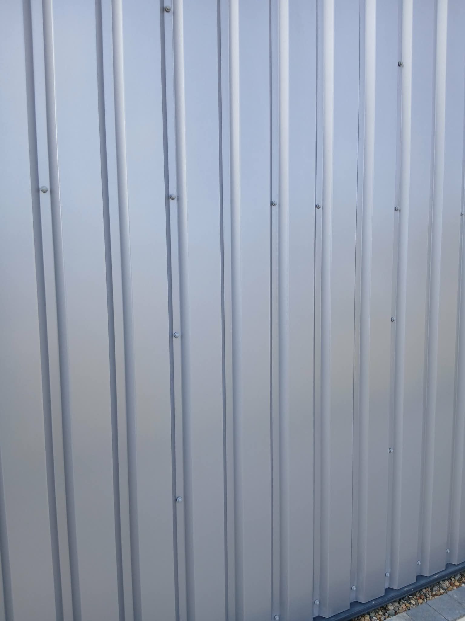 Clean external cladding