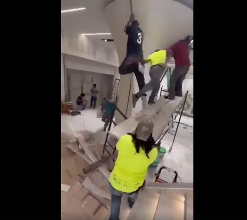 www.WorkplaceSafetyFails.com