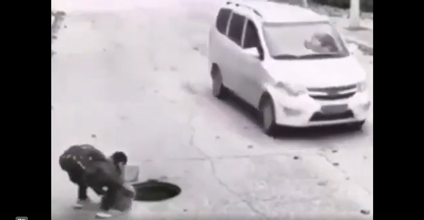 2 Kids Prevented Several Accidents By Being Considerate?