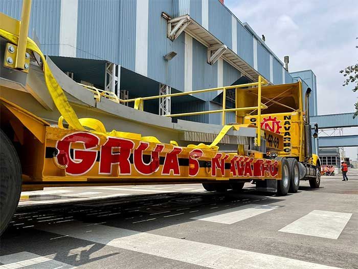 Transportes, Grúas y Montajes Navarro