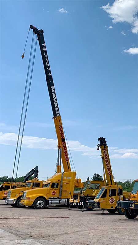 Transportes, Grúas y Montajes Navarro