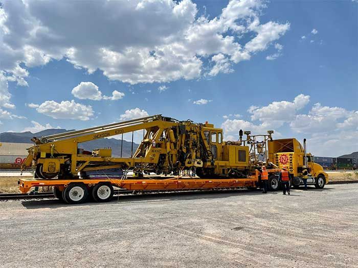 Transportes, Grúas y Montajes Navarro