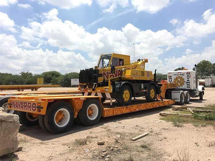 Transportes, Grúas y Montajes Navarro