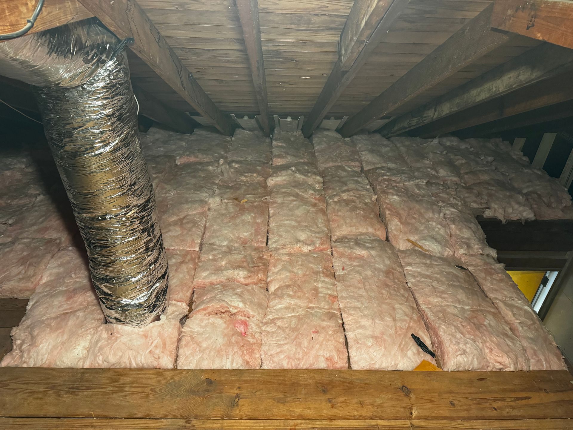 Ceiling insulation owners cornering r30