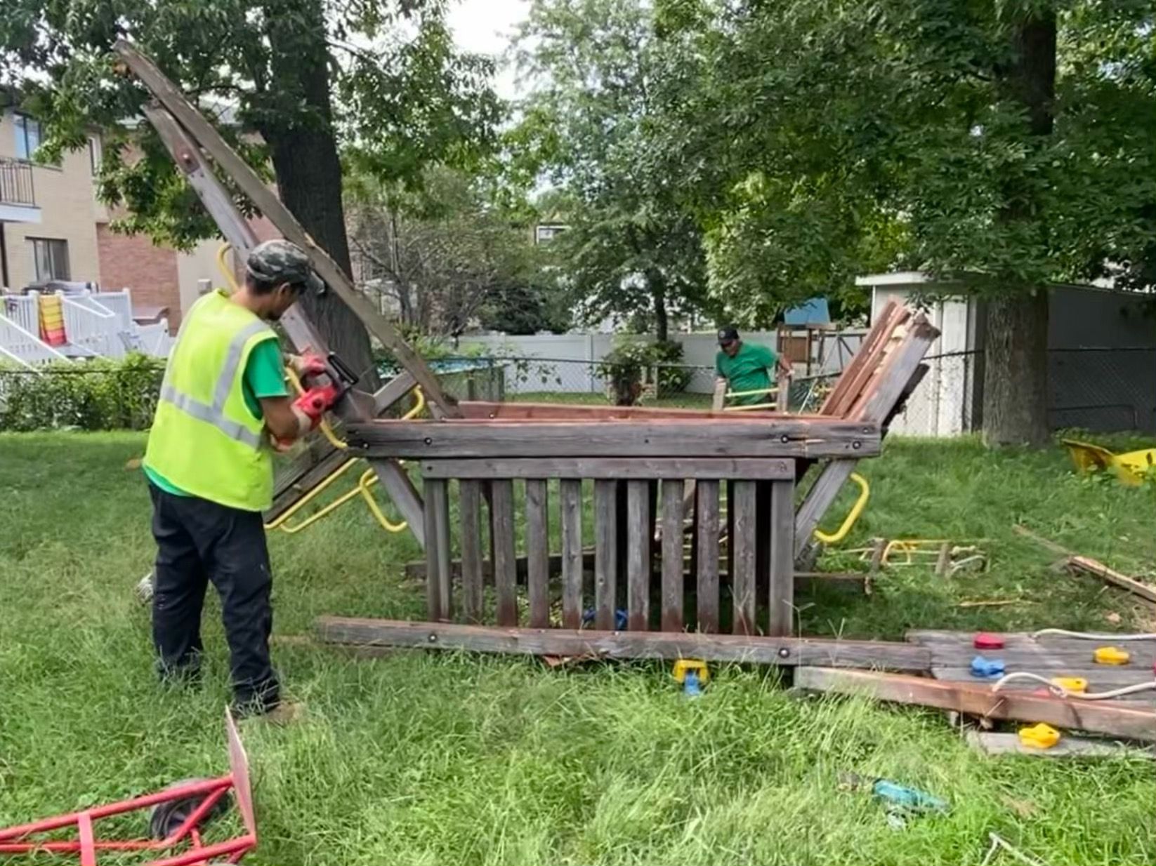 JUNK REMOVAL EDGEWATER