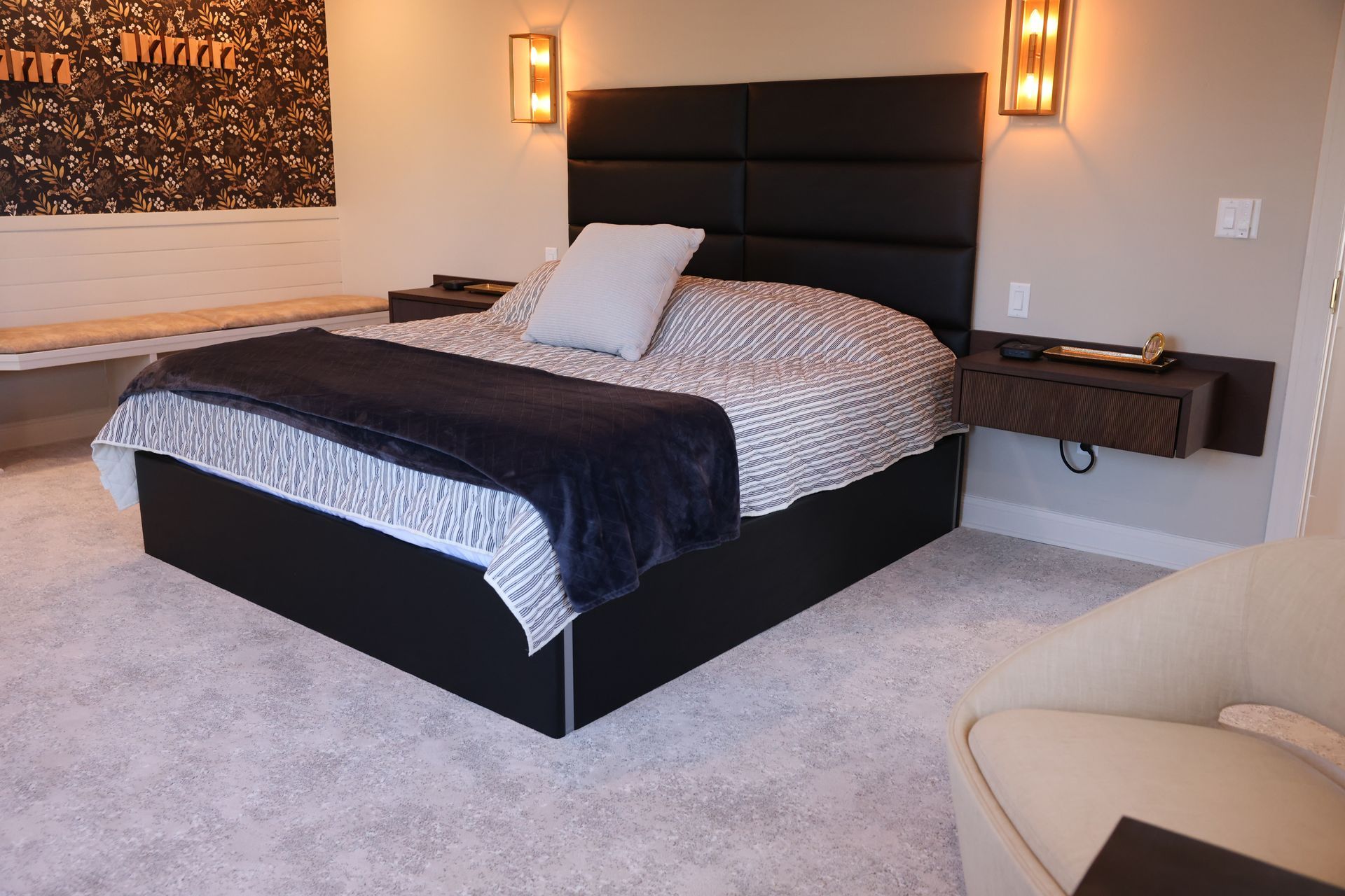 King Bed in Honeymoon room