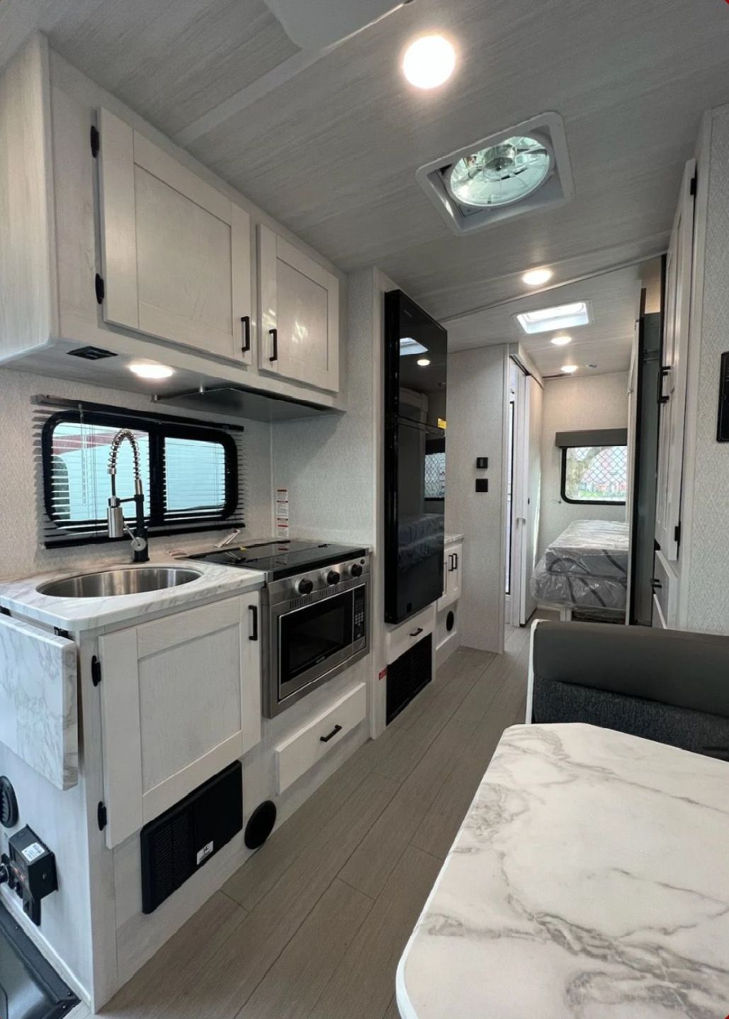 Fraserway RV