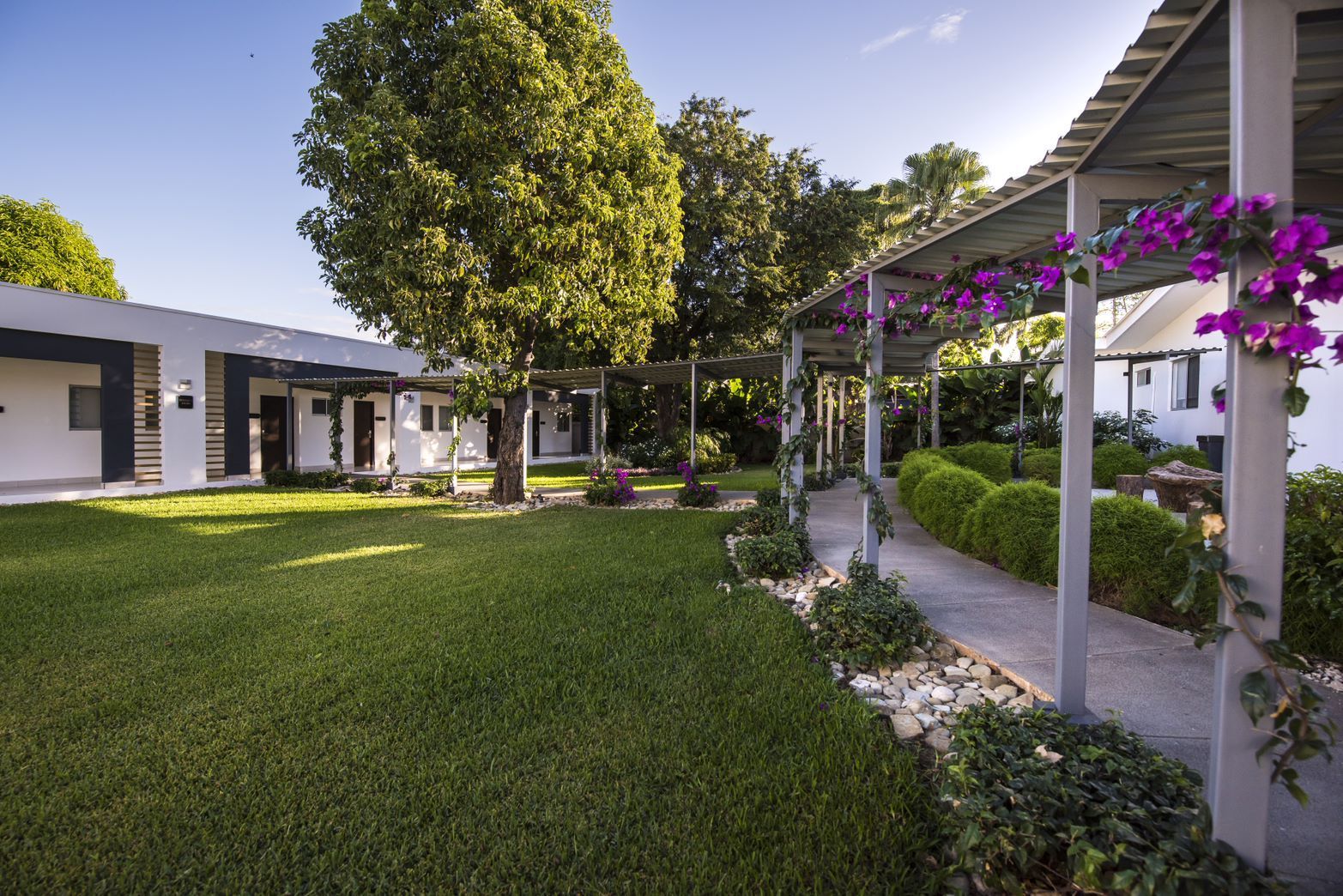 Trails & Gardens