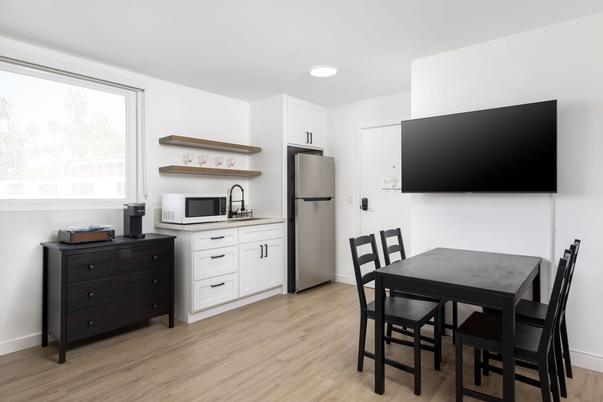 Fenix Hotel Hollywood — gallery preview 1