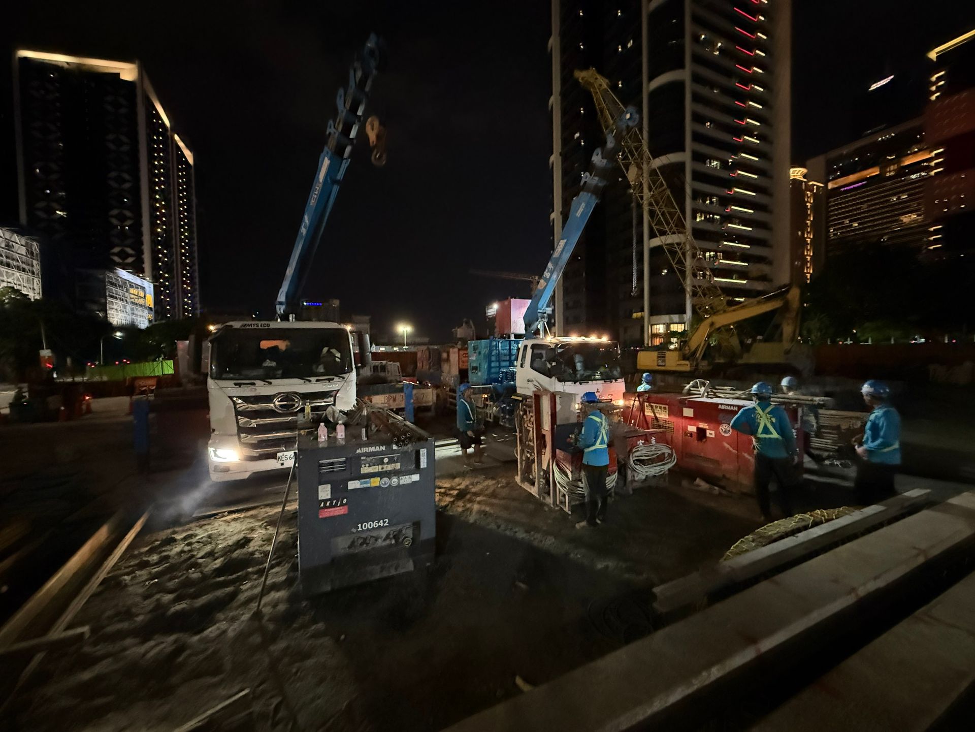 Shaft ground improvement for shield machine entry