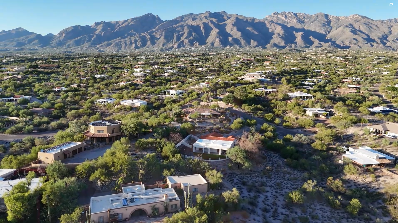 Luxury and proximity to amenities - Catalina Foothills, Tucson, Arizona