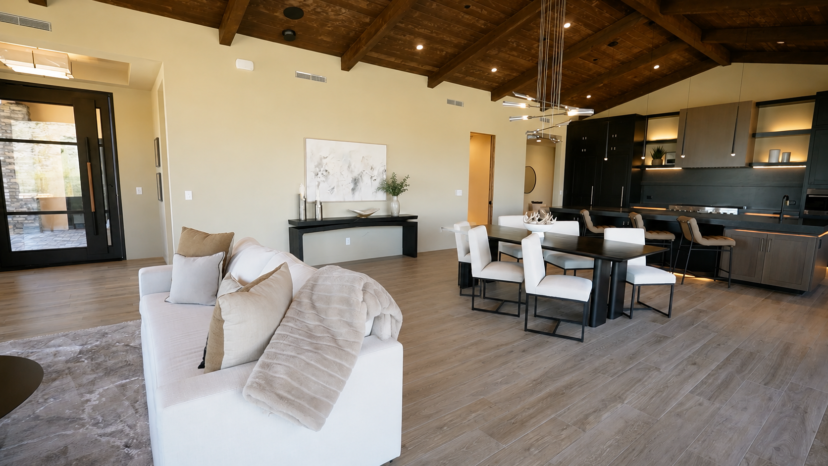 Spacious Fairfield Homes in Canyon Pass nestled within one of Dove Mountain's most exclusive enclaves. 