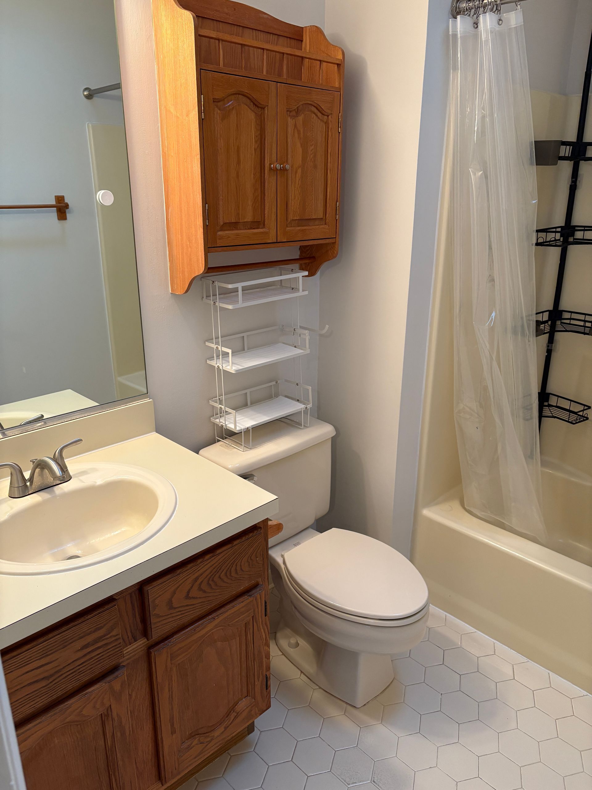 Full bathroom