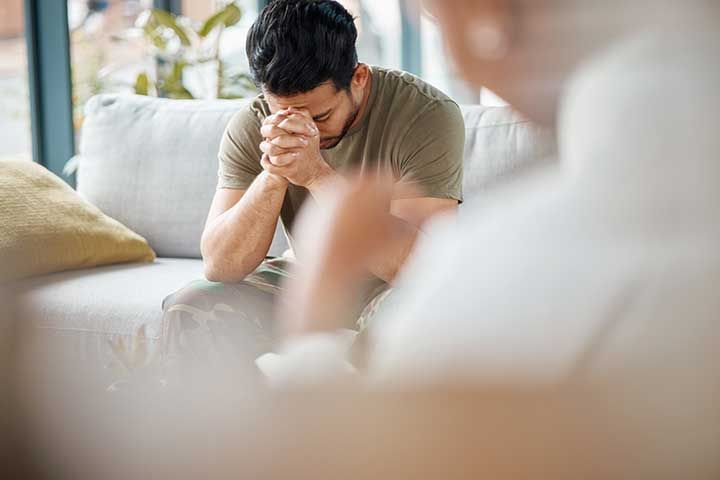 ptsd and male soldier in therapy for mental health