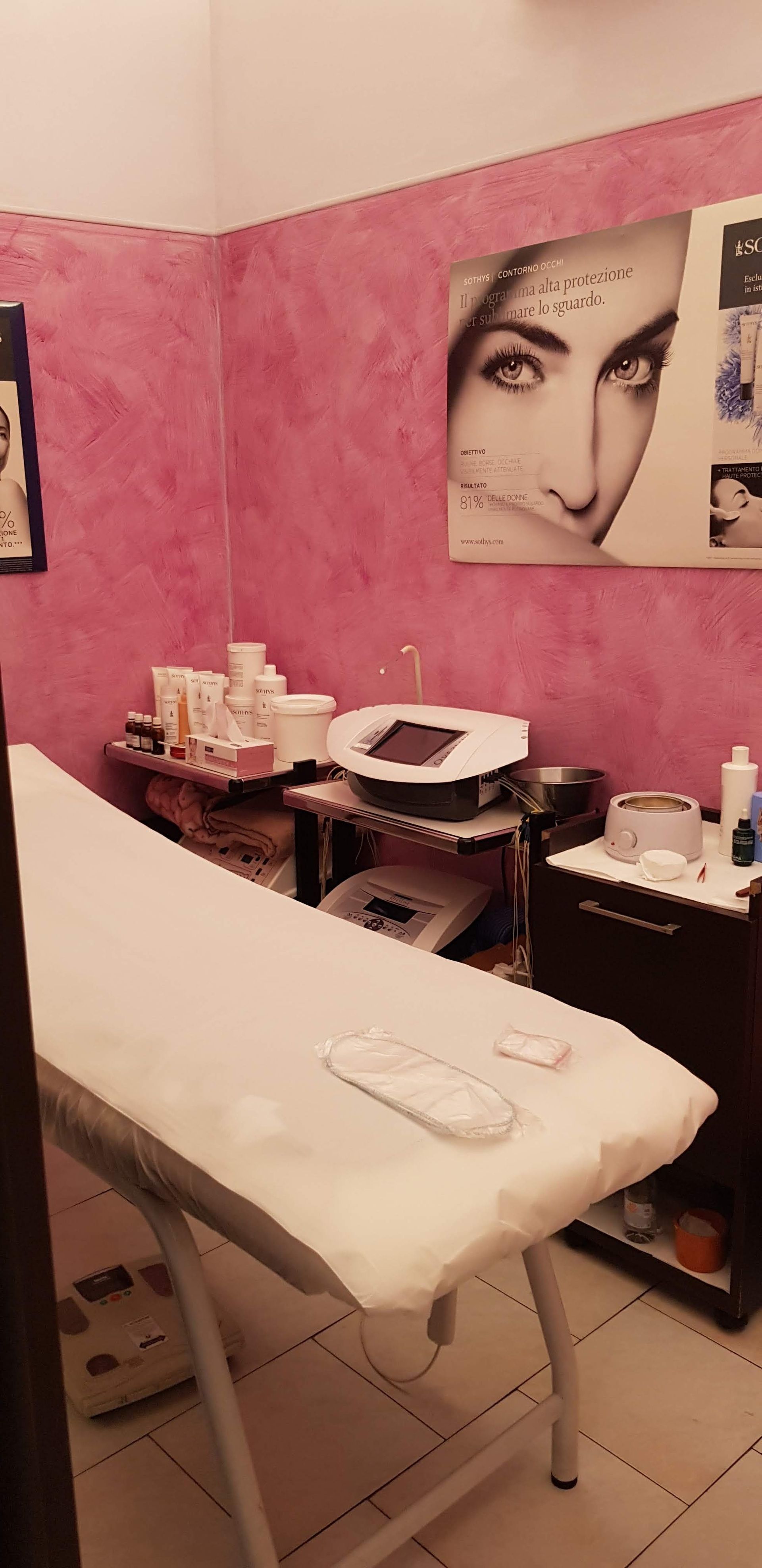 Cabina accogliente del centro estetico Estetica Ciclamini