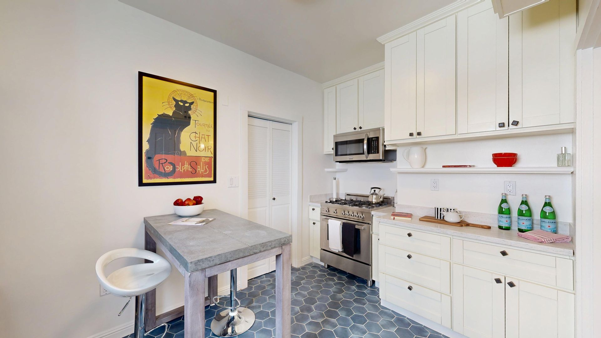 kitchen range and cabinets