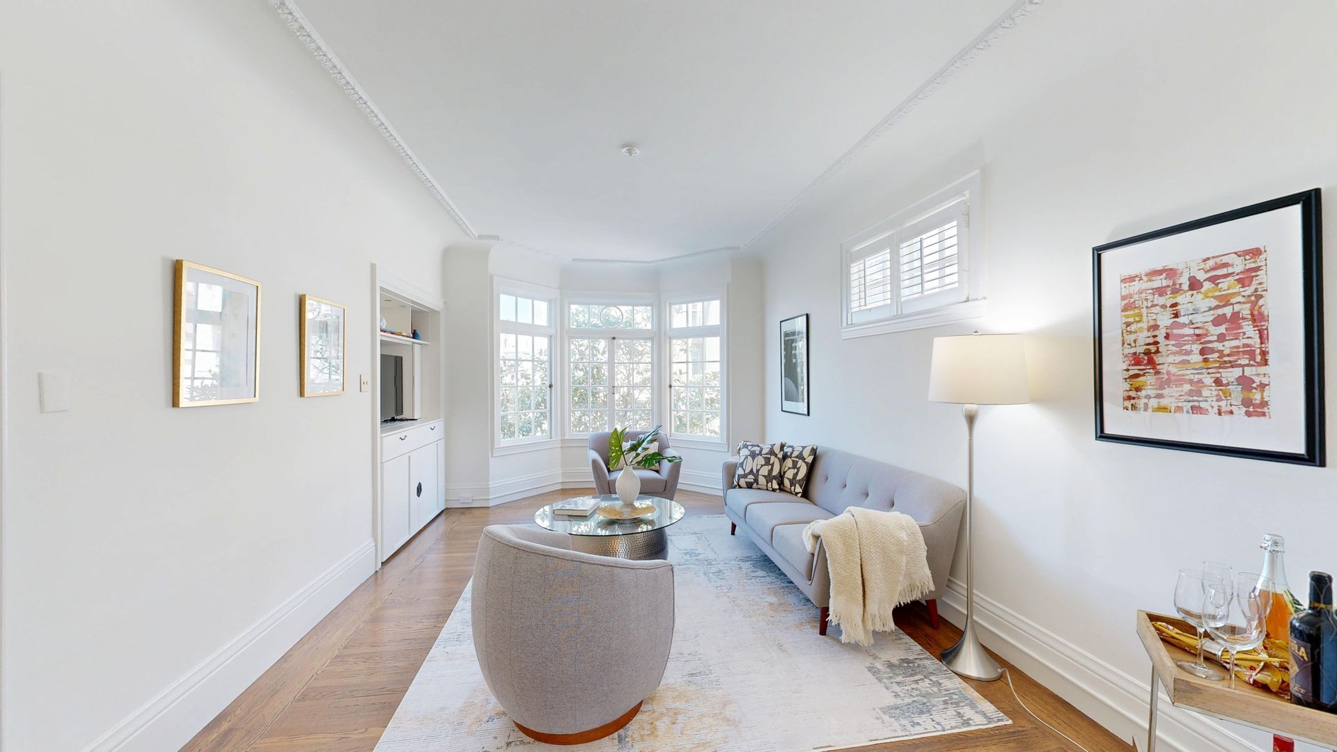 living room full furnish