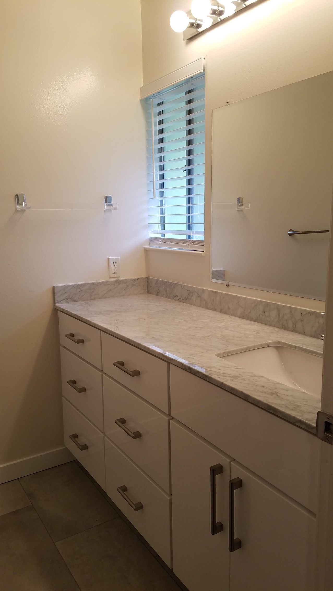 bathroom vanity