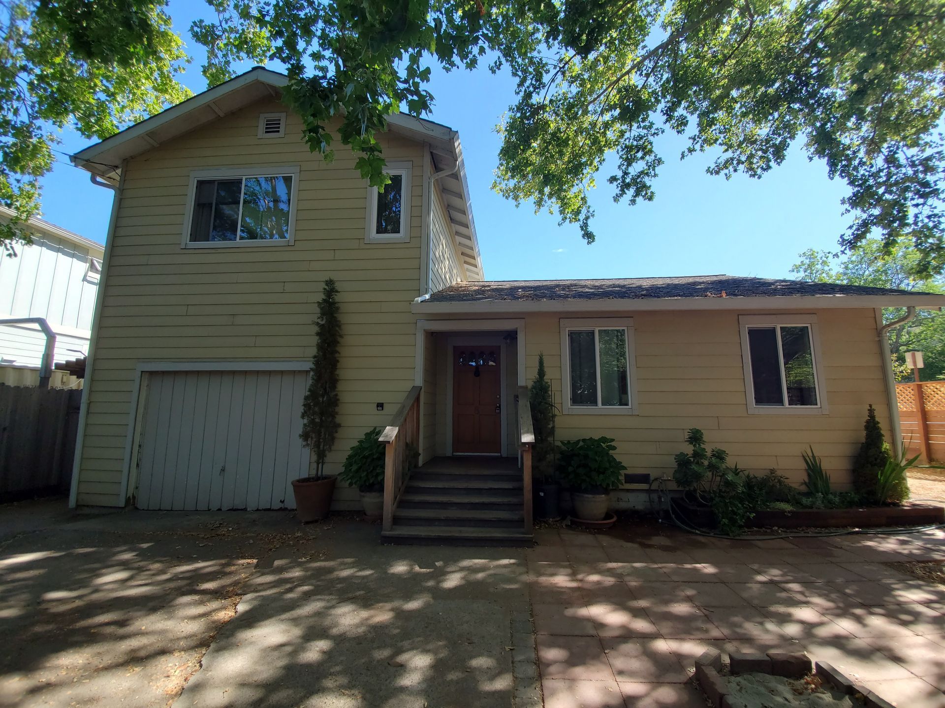8 Meadow Drive slide show
