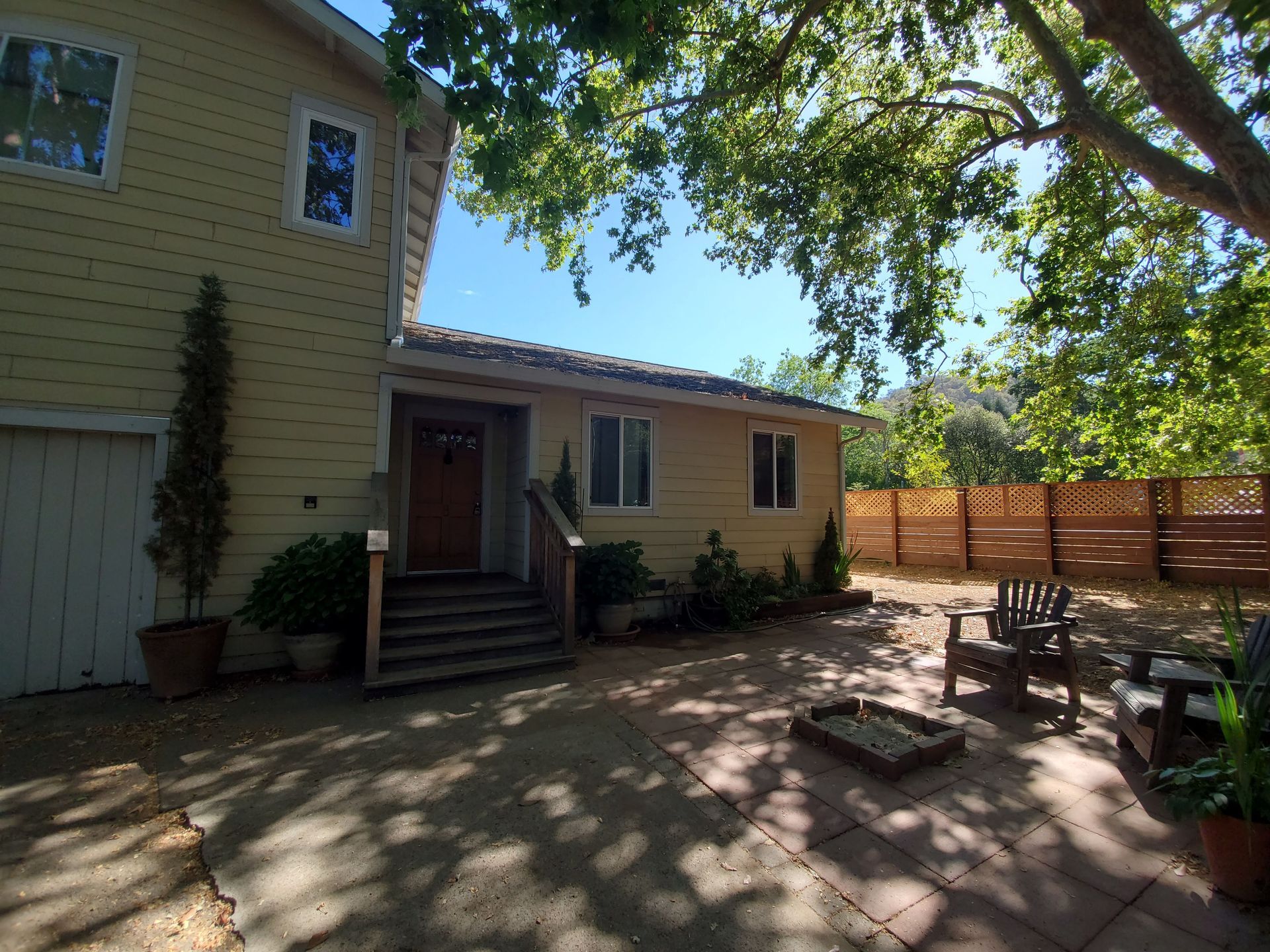 8 Meadow Drive slide show