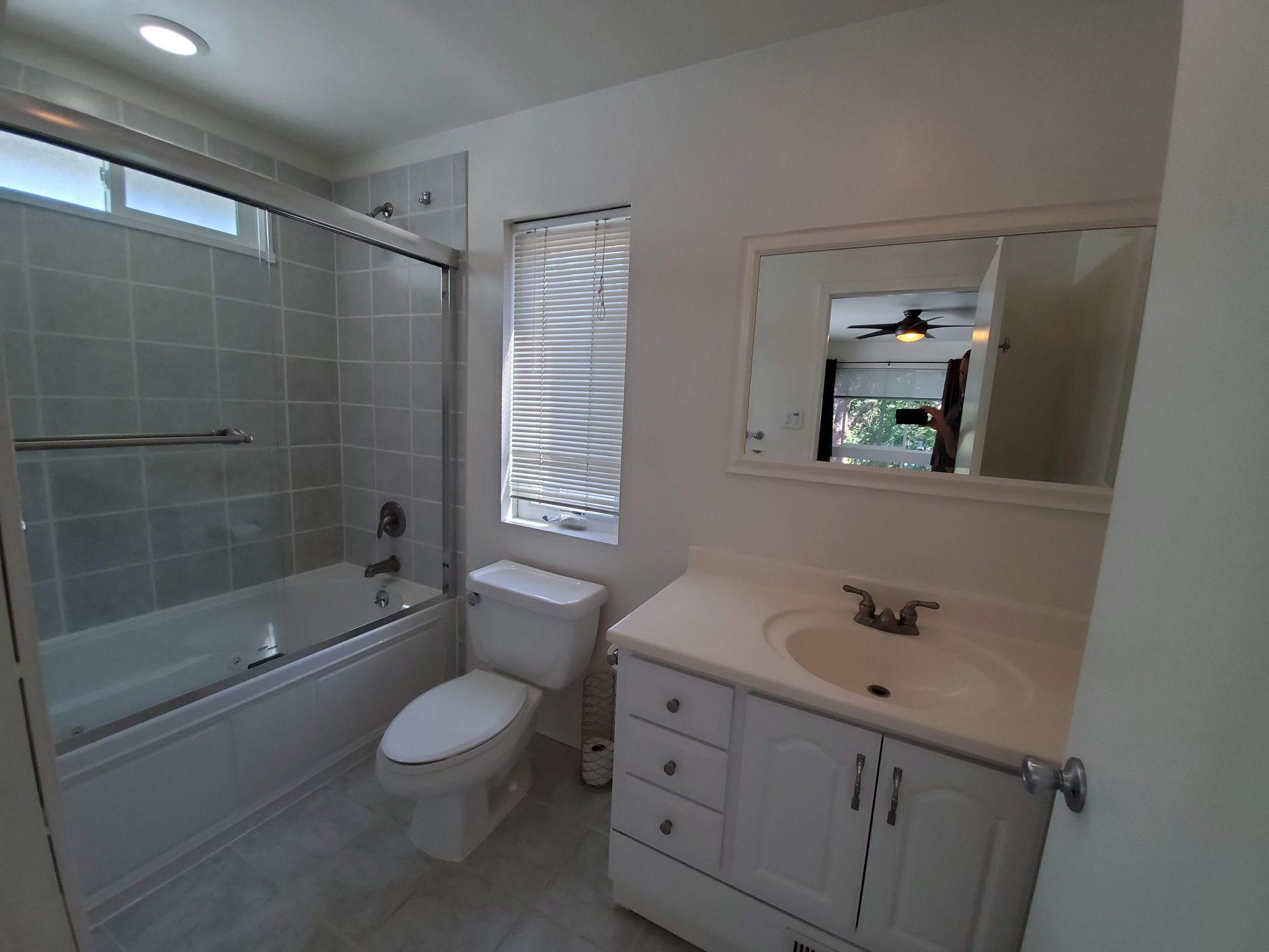 8 Meadow Drive slide show