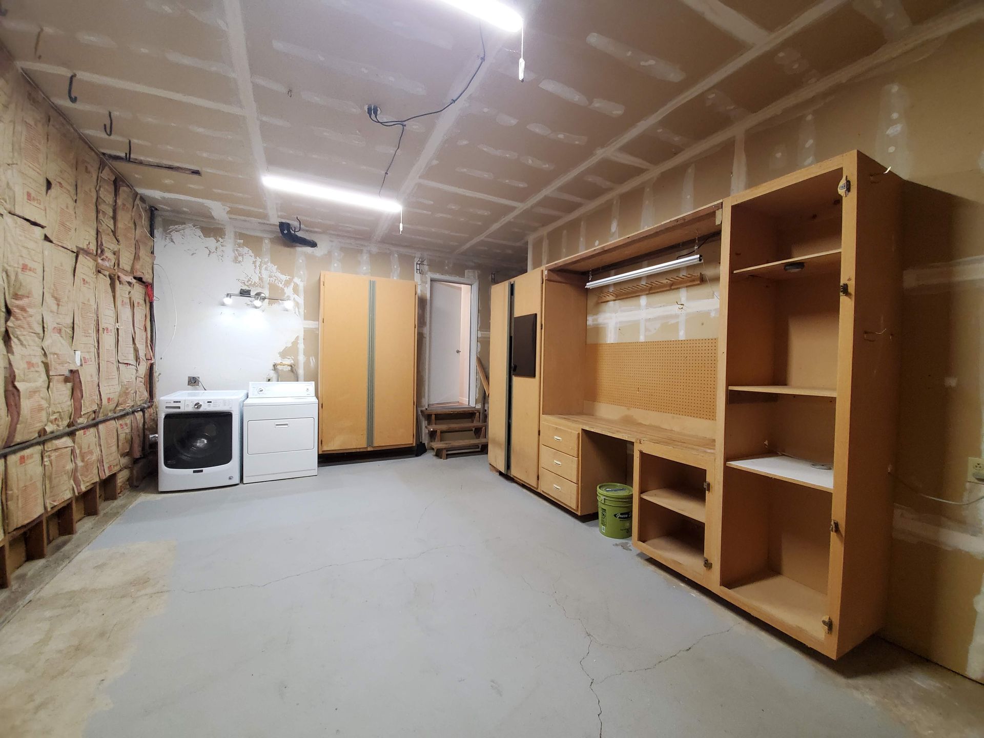 8 Meadow Drive slide show