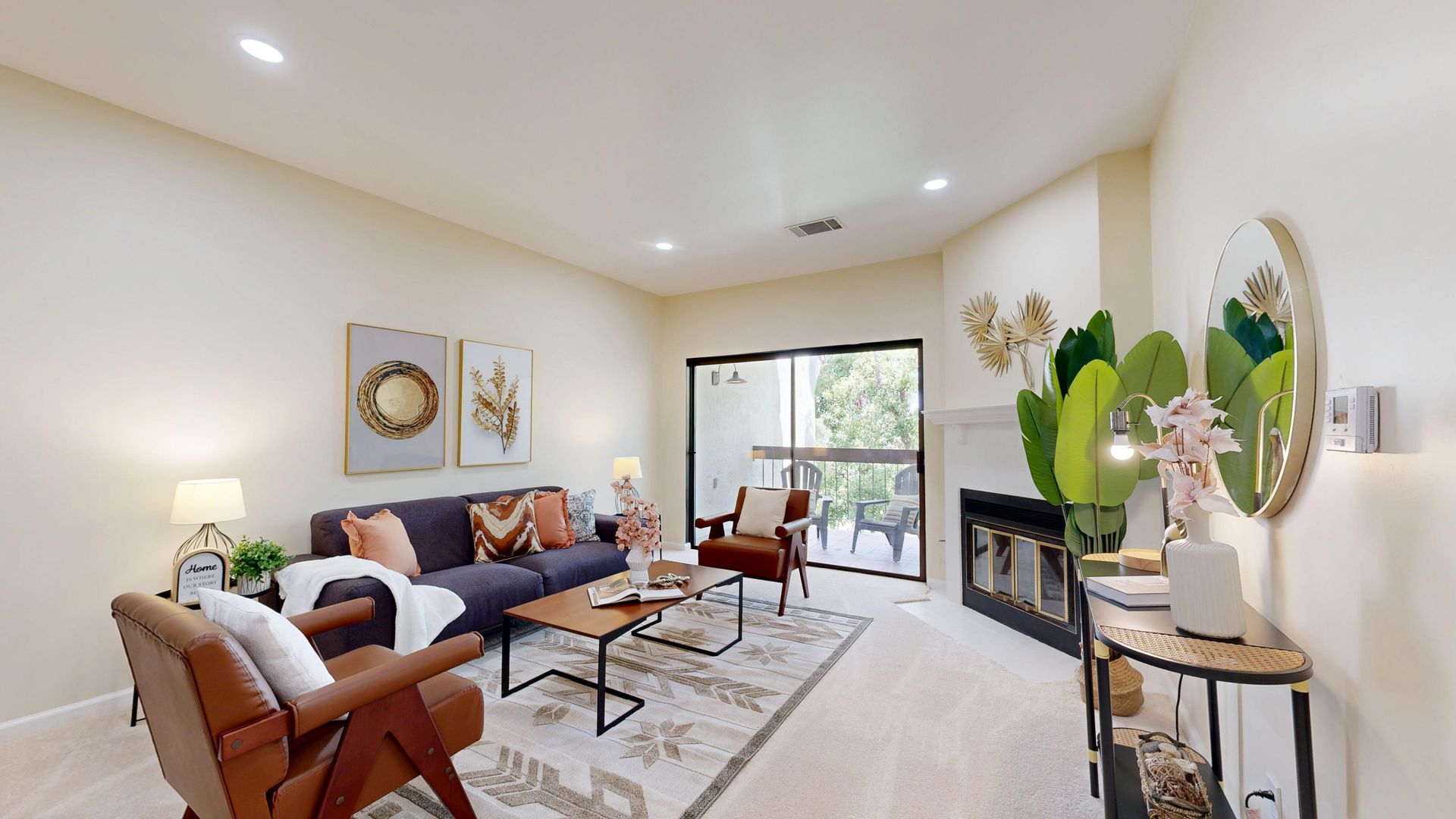 Living room at cedar blvd