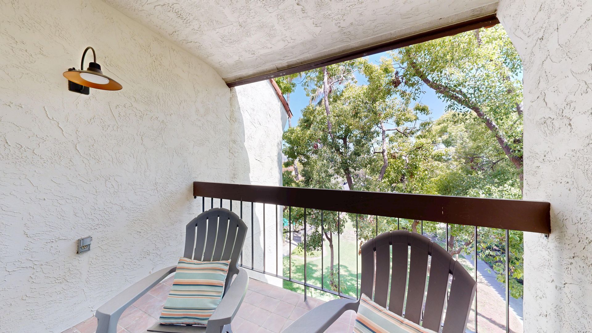 balcony
