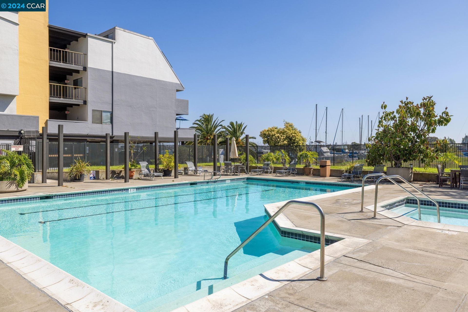 picture of pool at 5 embarcadero west