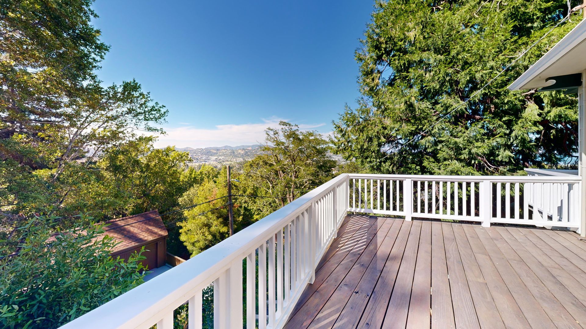 view and side deck 2