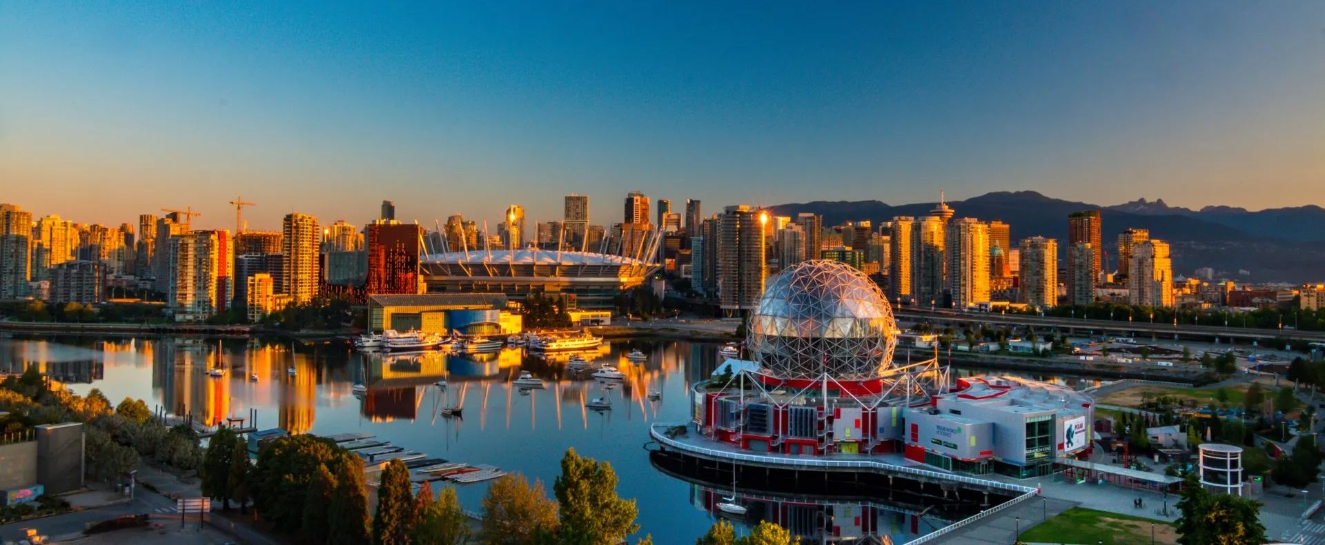 Canstudies - Estude e trabalhe em Vancouver