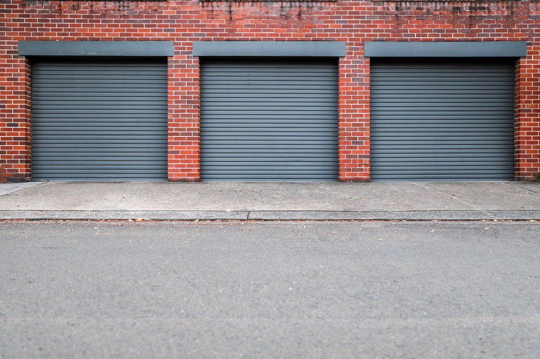 commercial garage