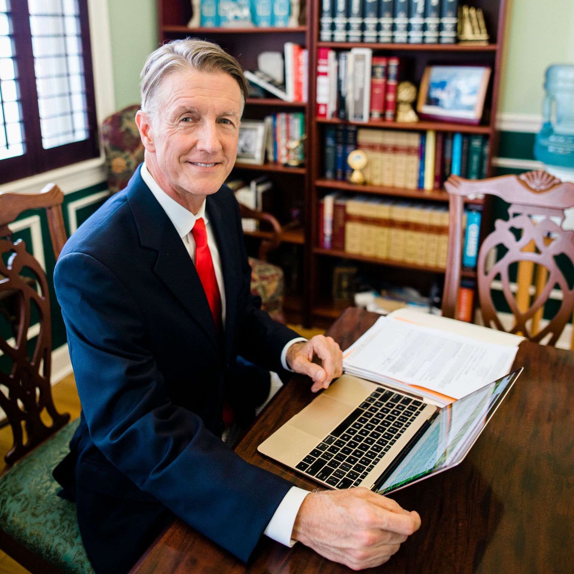 Charting Wealth Thom Goolsby