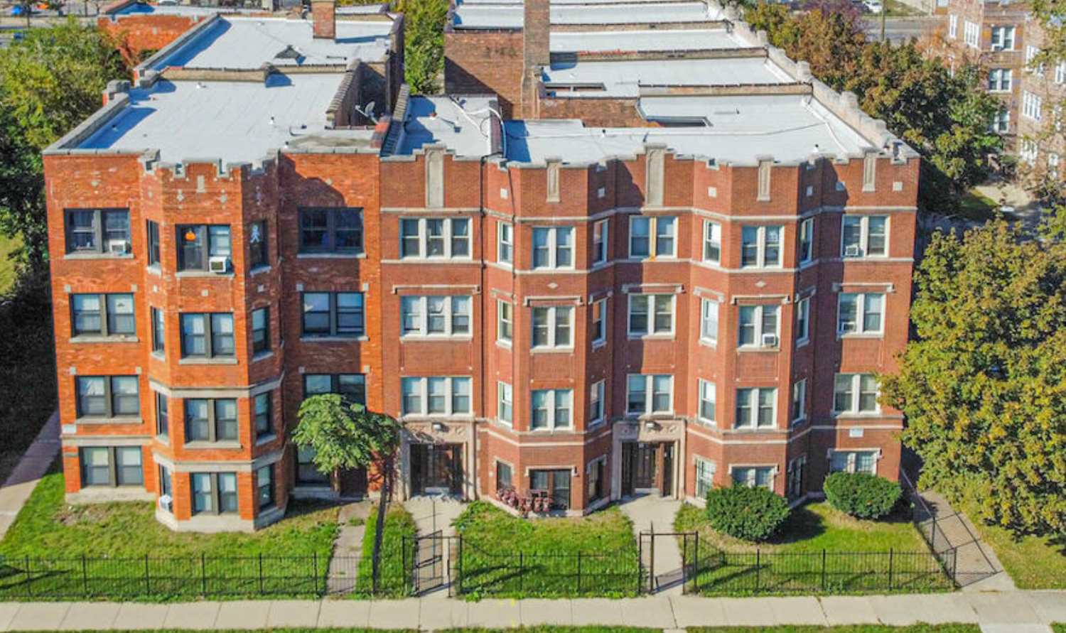 Exterior photo of apartment building