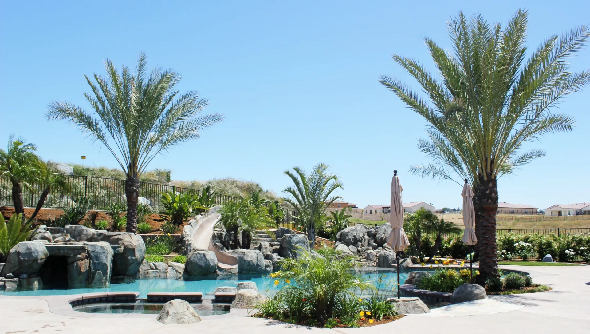 Superior Concrete Construction decorative concrete around swimming pool