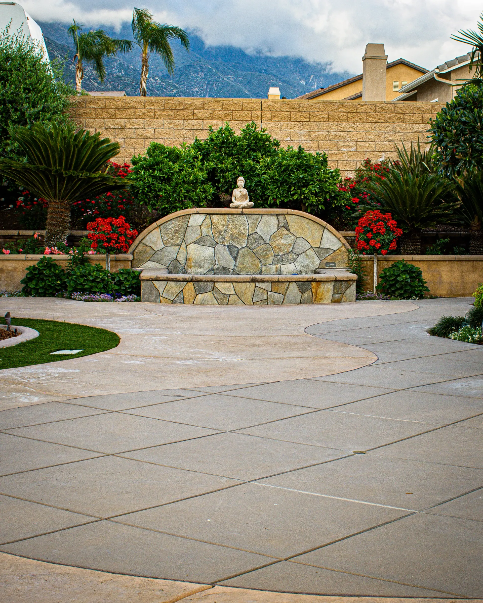 Riverside California concrete contractor outdoor living installation
