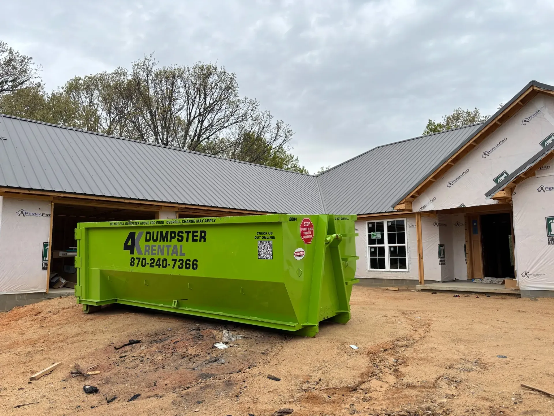A graphic showing how to rent from swift dumpsters.