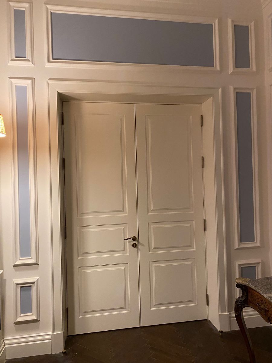 porta con intarsi