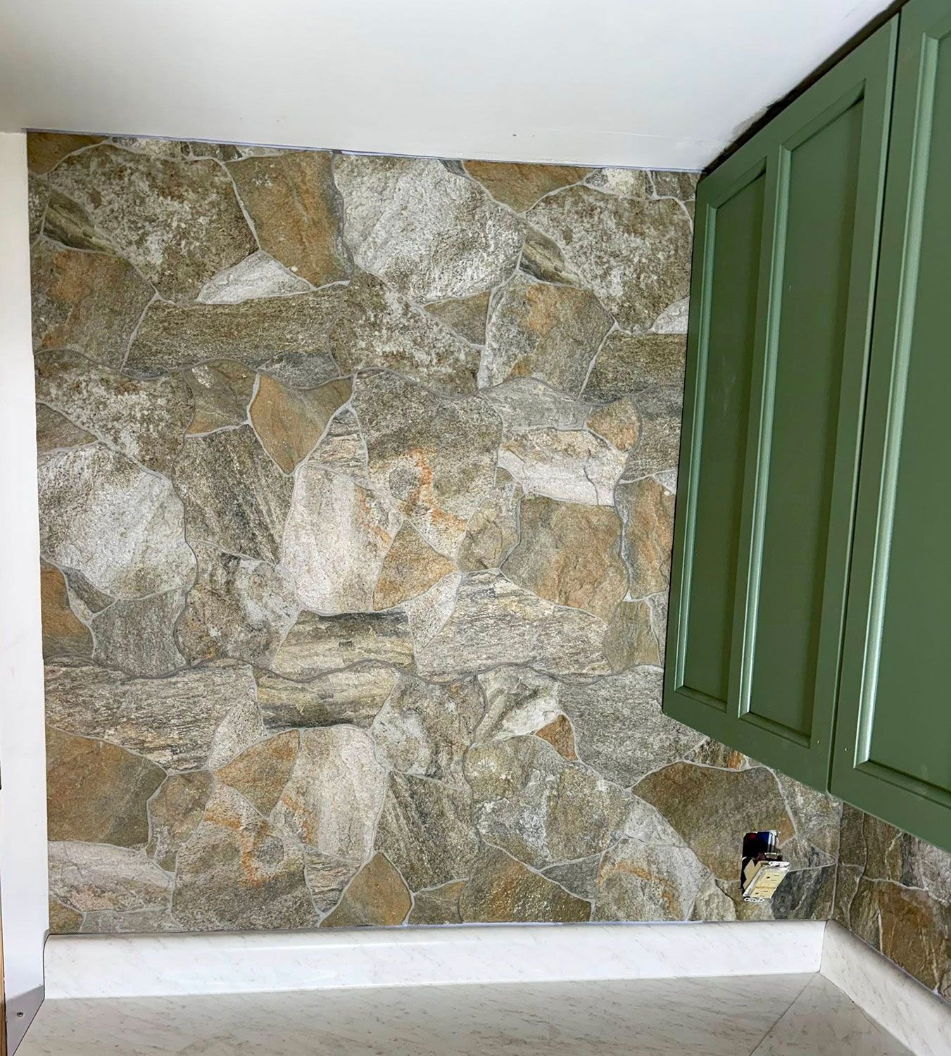 tile services 22