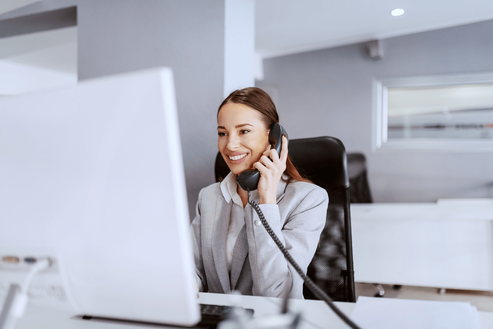 Como transformar leads telef&ocirc;nicos em clientes