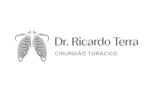 Um logotipo para um cirurgião chamado Dr. Ricardo Terra