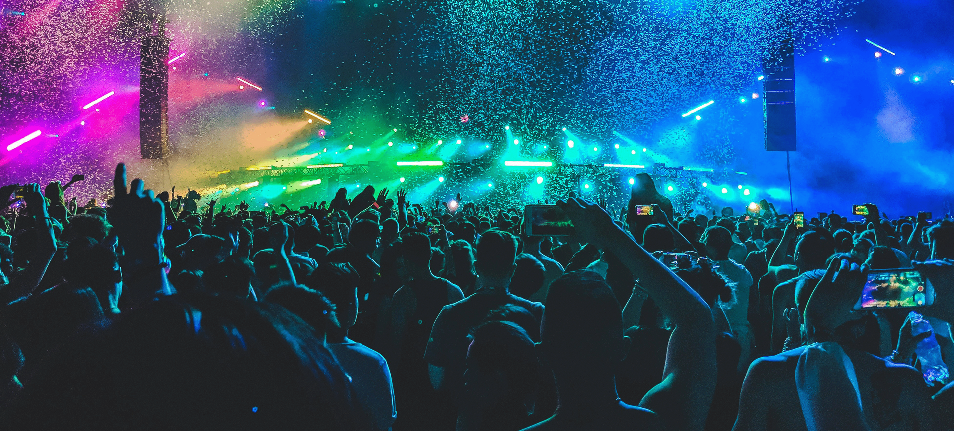 VIP Access! The Como Show Night Package