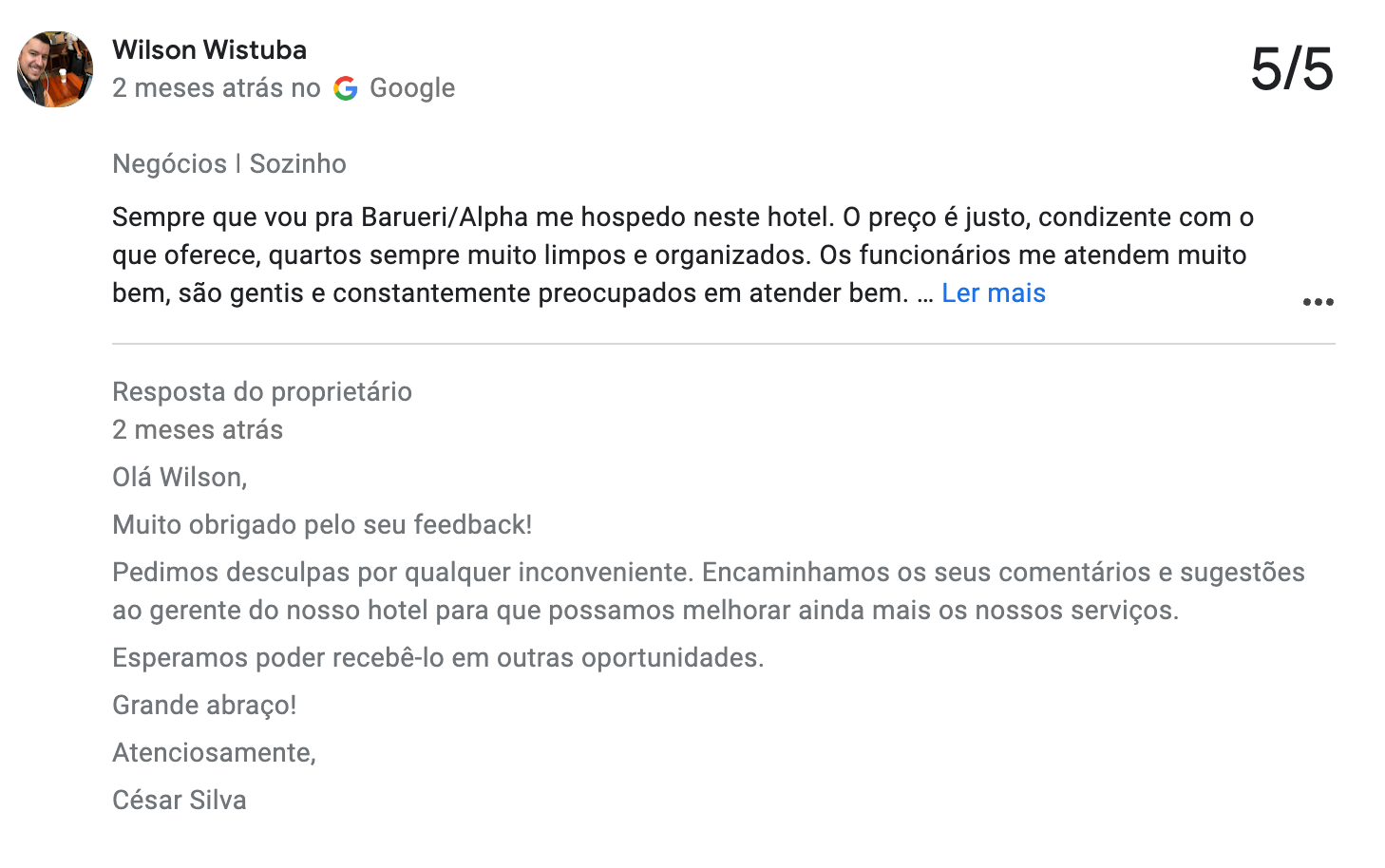 Uma captura de tela de uma avaliação de um hotel no Google.