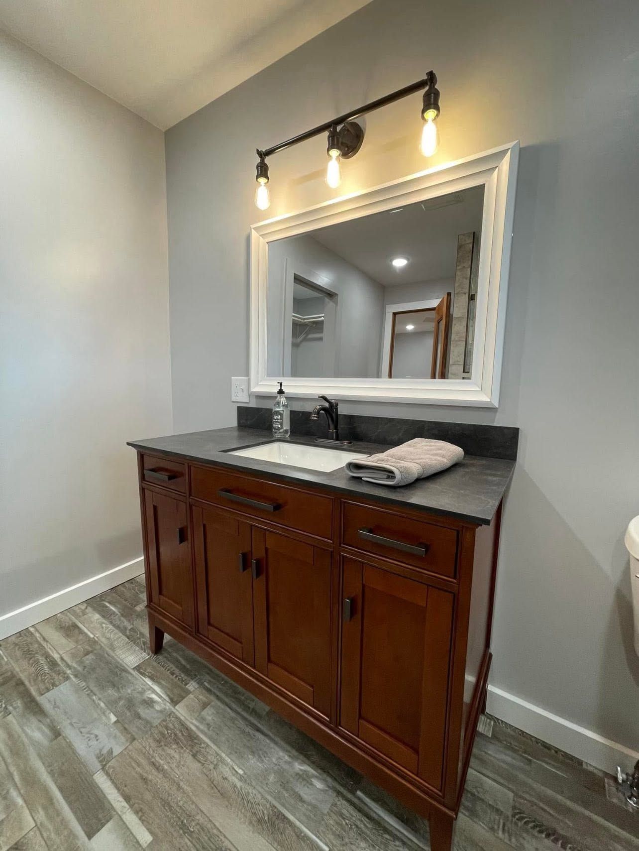 bathroom vanity